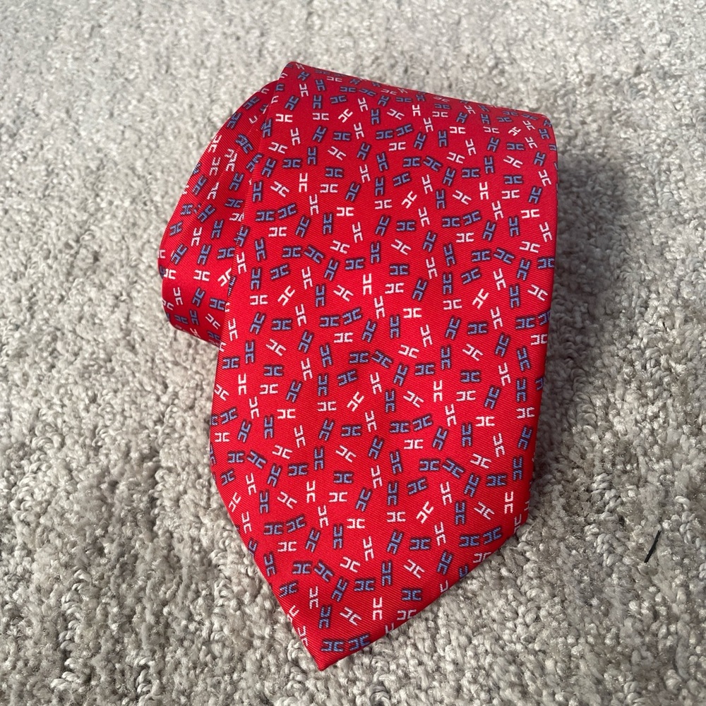 Red Patterned Tie